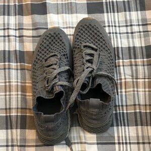 Men's Knit Lace-Up Casual Sneakers - Charcoal Gray